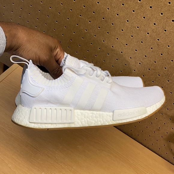 Adidas NMD_R1 Primeknit White Gum Sz 9 Men’s Shoes - Picture 10 of 12